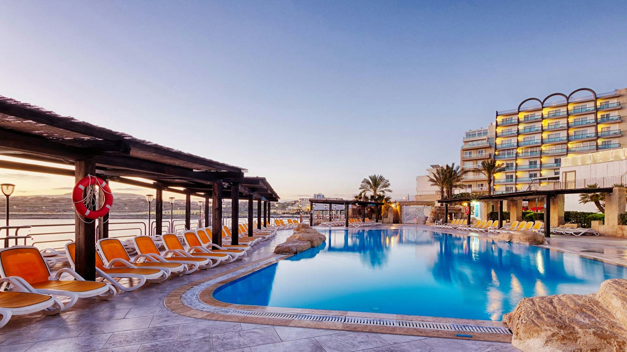 AX Sunny Coast Resort and Spa 22/24