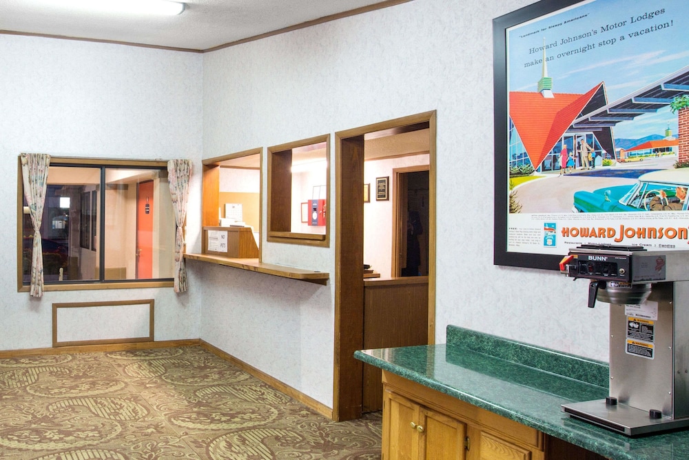 Howard Johnson By Wyndham Wilmington photo5