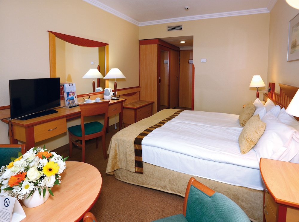 Danubius Hotel Helia 16/54