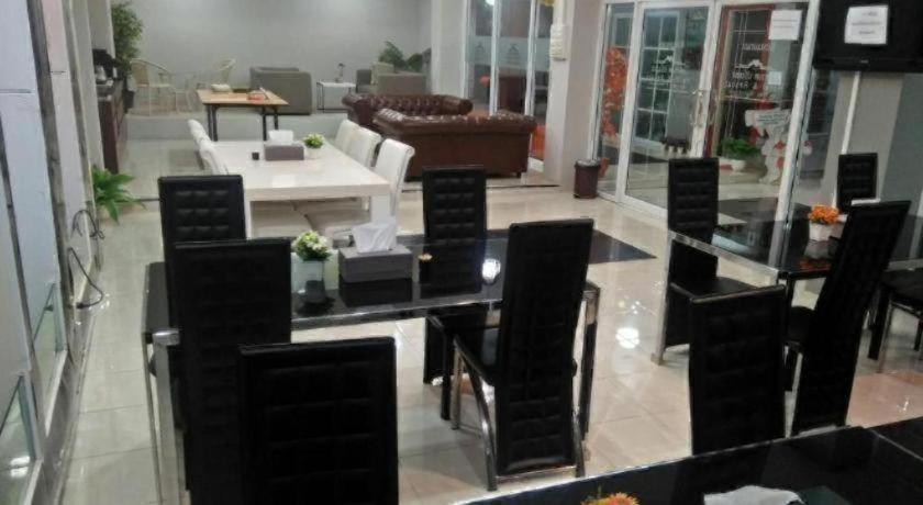 Atikarn Princess Hotel 28/39