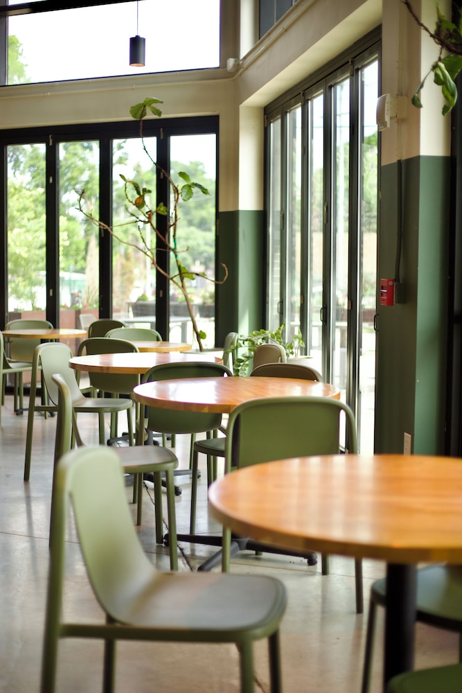 BentoLiving Chestnut Hill 59/77