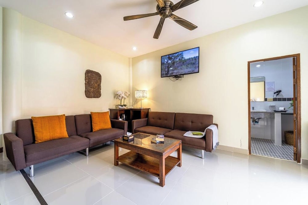 Siam Court 34/50