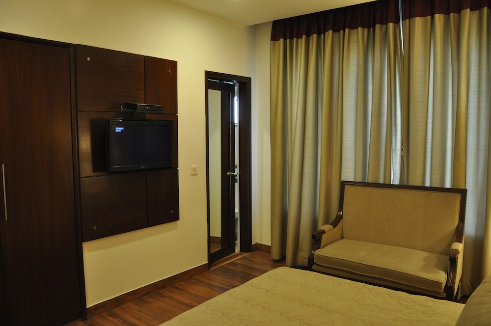 Amara Hotel 11/50