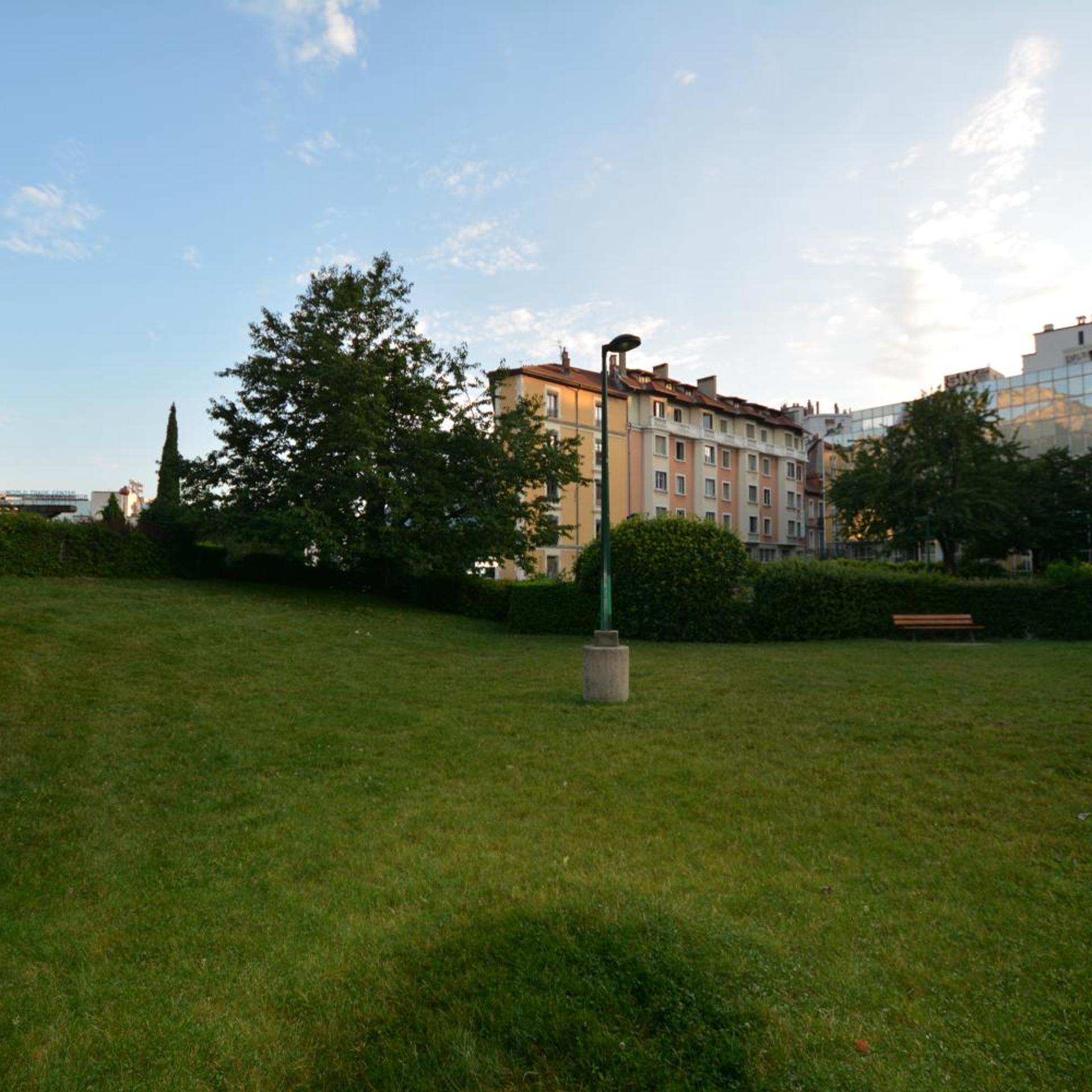 Hôtel Lux 42/55