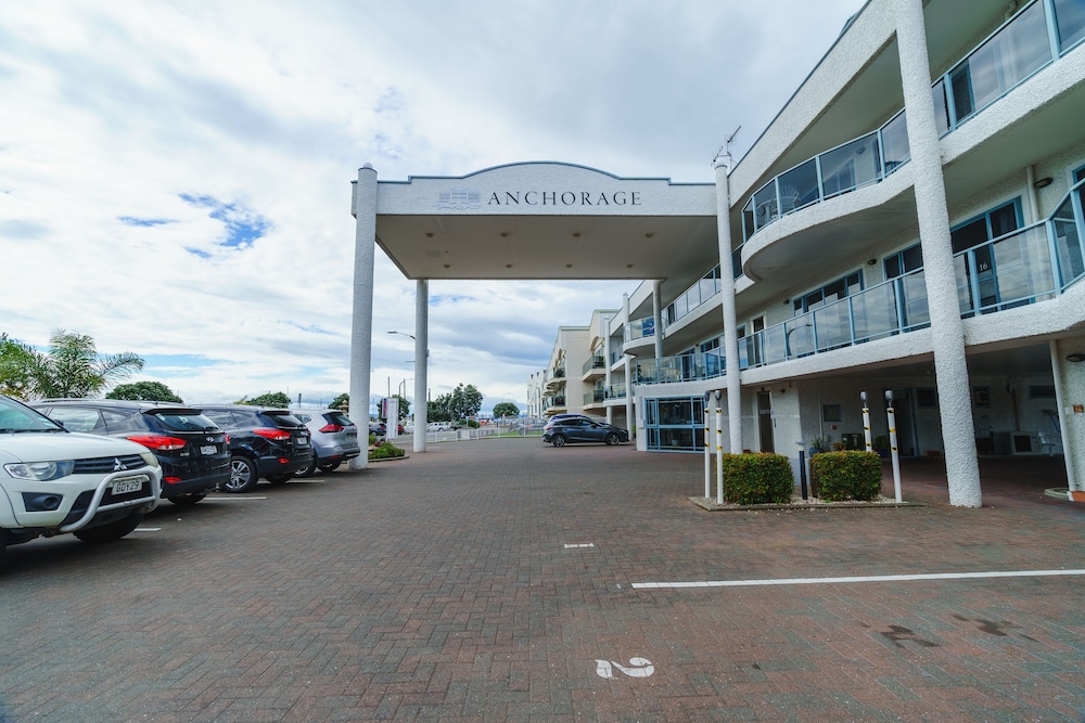 Anchorage Motor Lodge 34/43