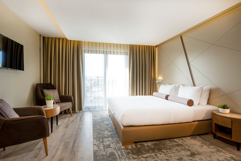 Klassik Berlin Hotel 24/52