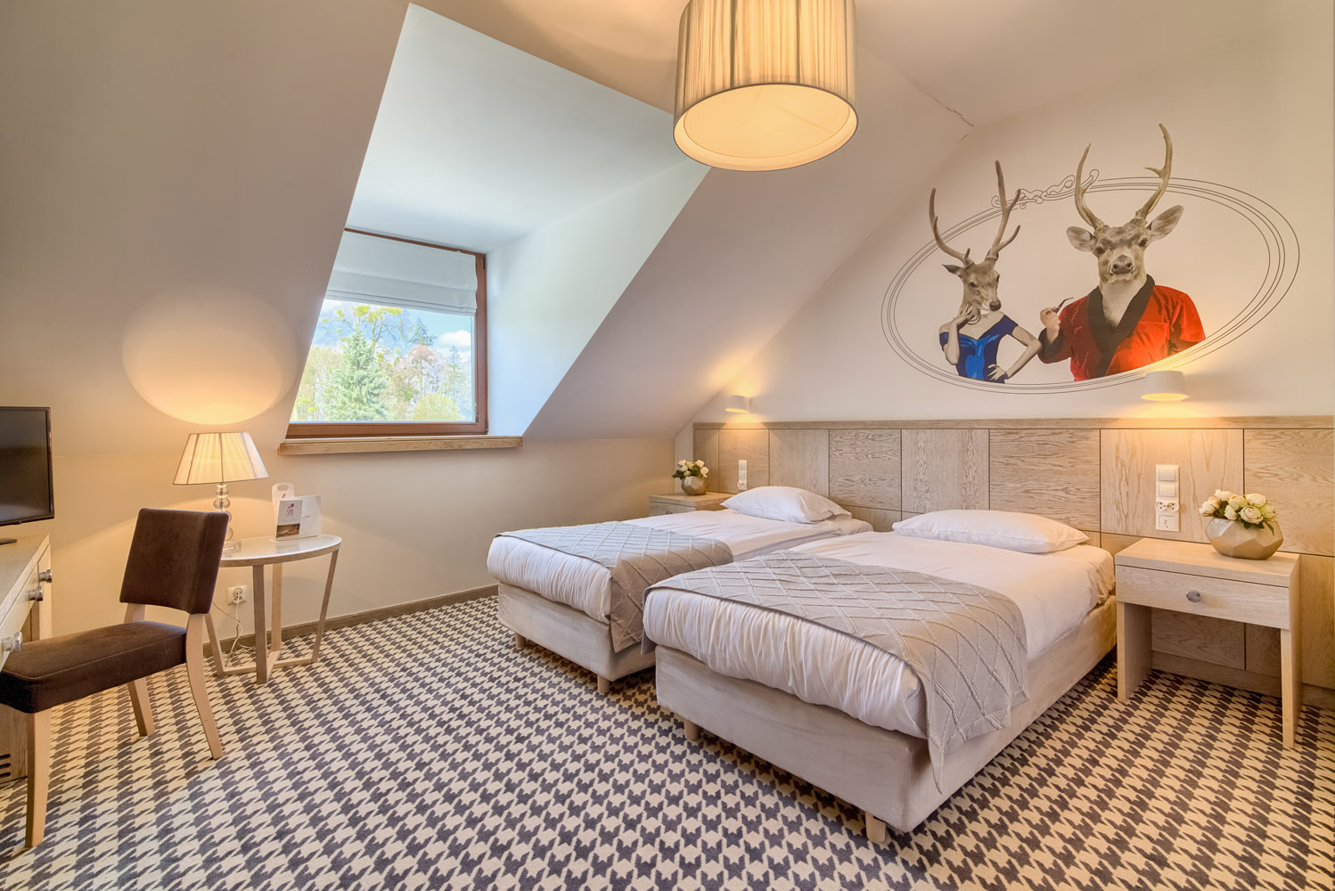 Standard, Double or Twin Bed