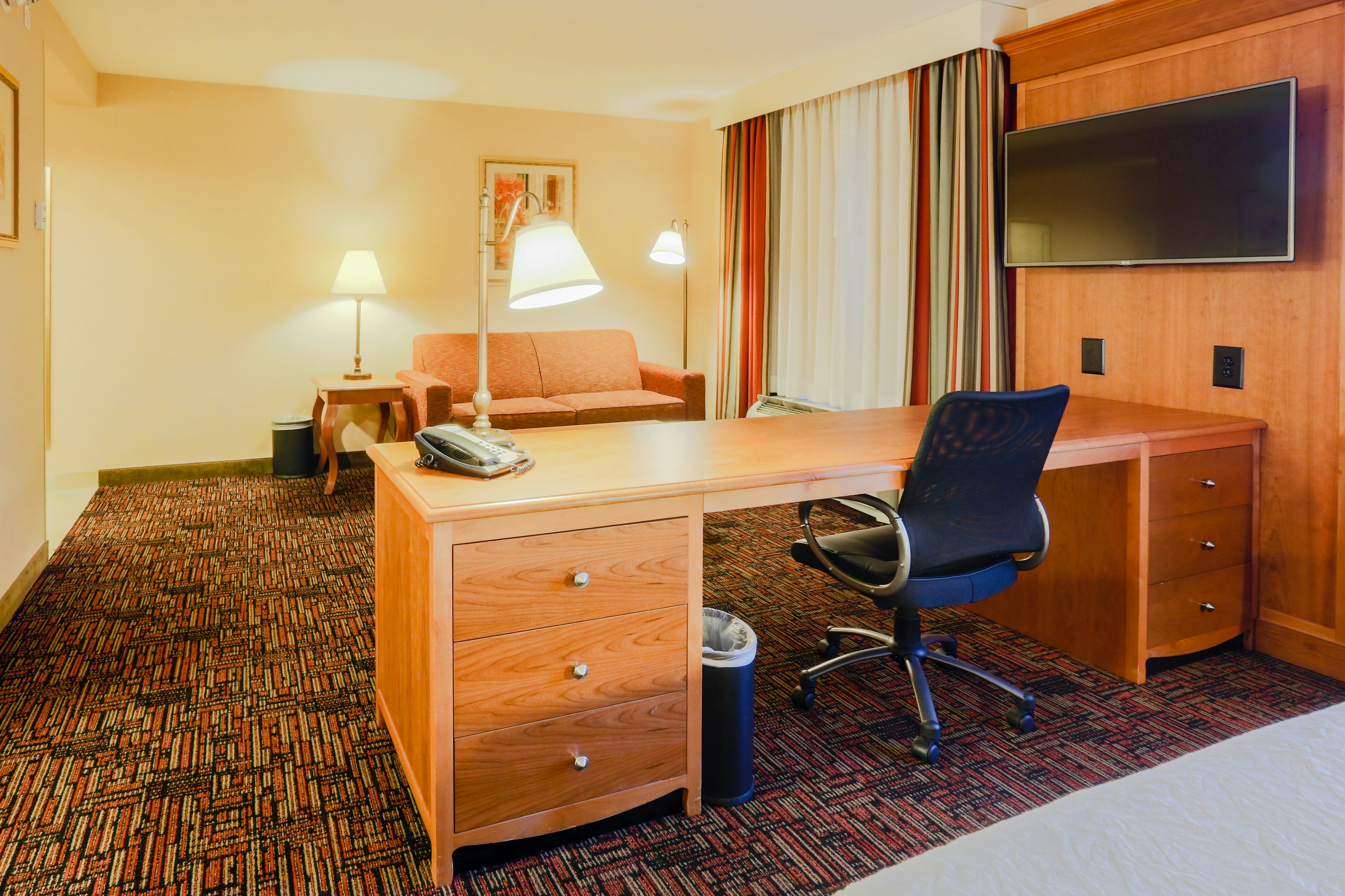 Hampton Inn & Suites Tomball Houston NW 78/86