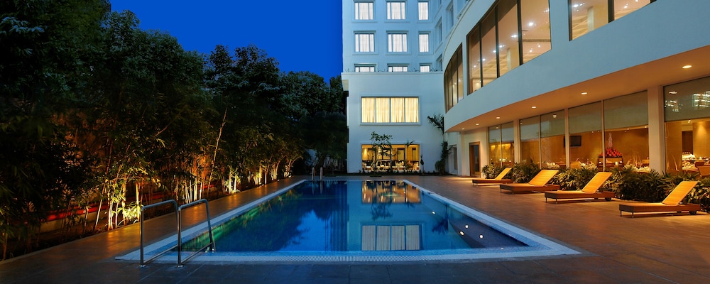 Park Plaza Chennai Omr 66/72