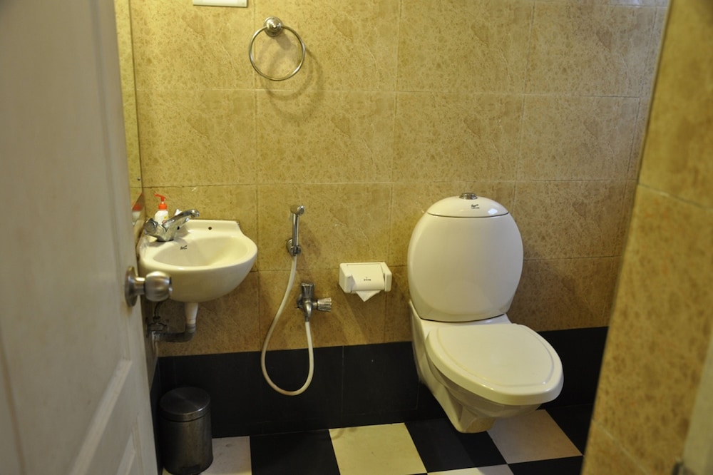 Sabol Holiday Resorts 30/30