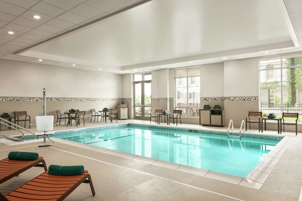 swimming pool spa