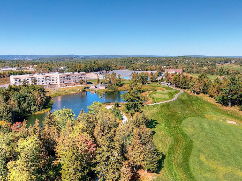 Radisson Kingswood Hotel Fredericton, NB 42/49