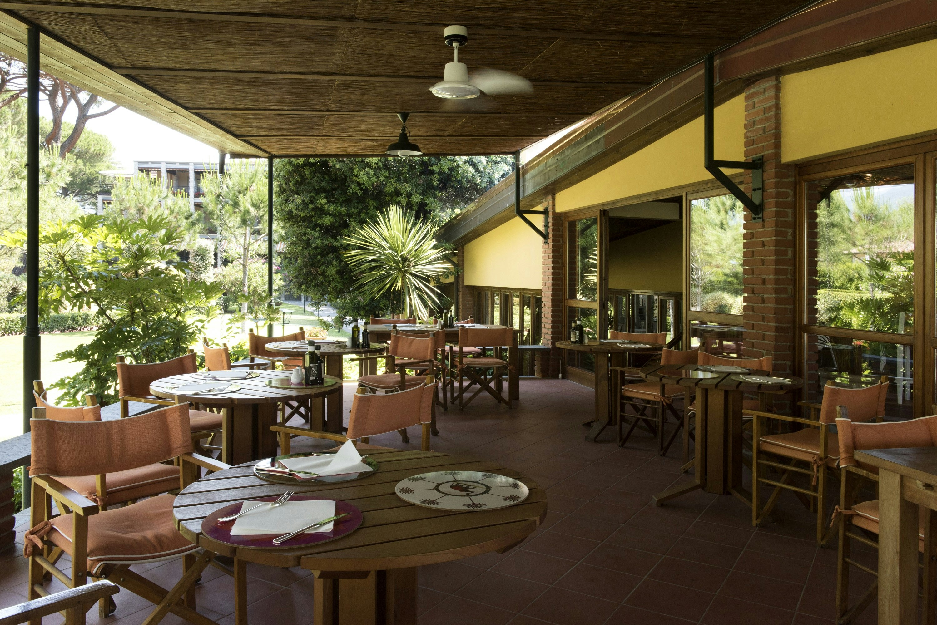 Hermitage Hotel And Resort 59/79