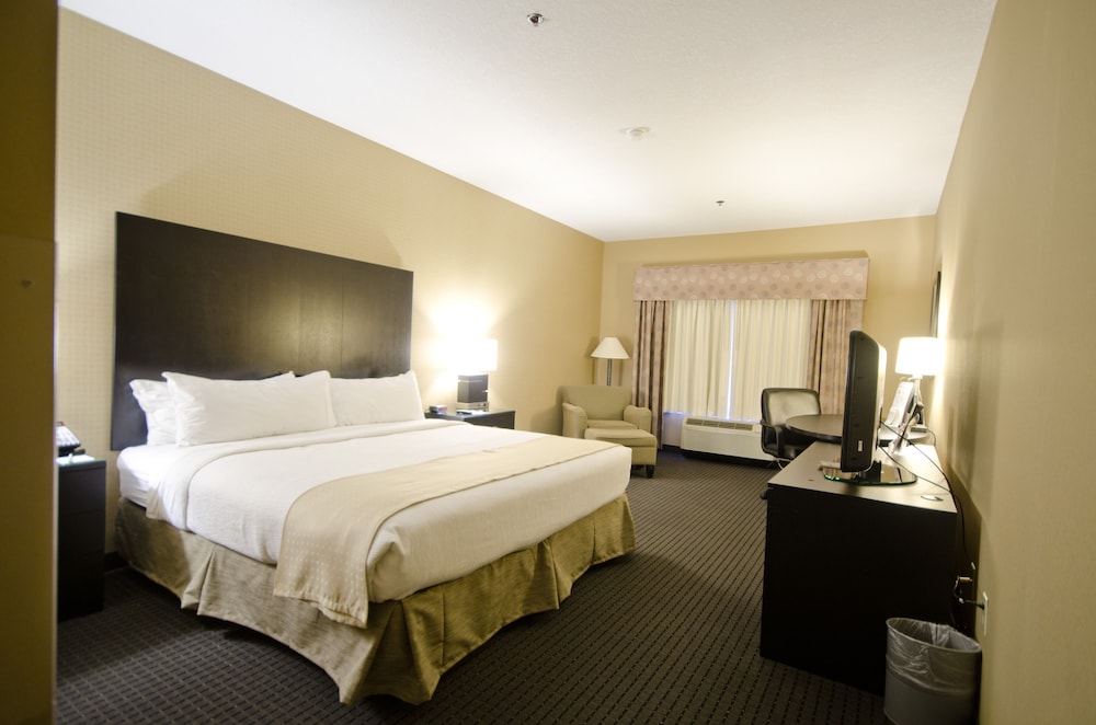 Holiday Inn Hotel Suites St Paul Ne Lake Elmo 10/80