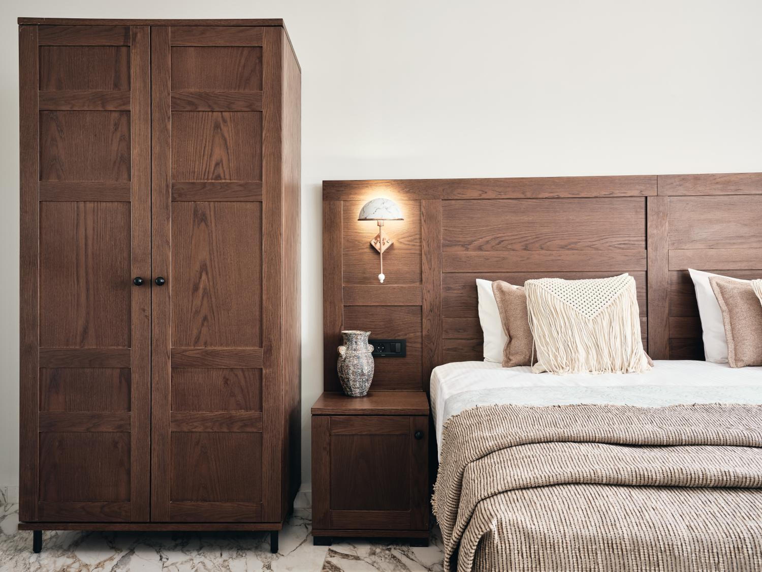 2 Bedrooms, Suite