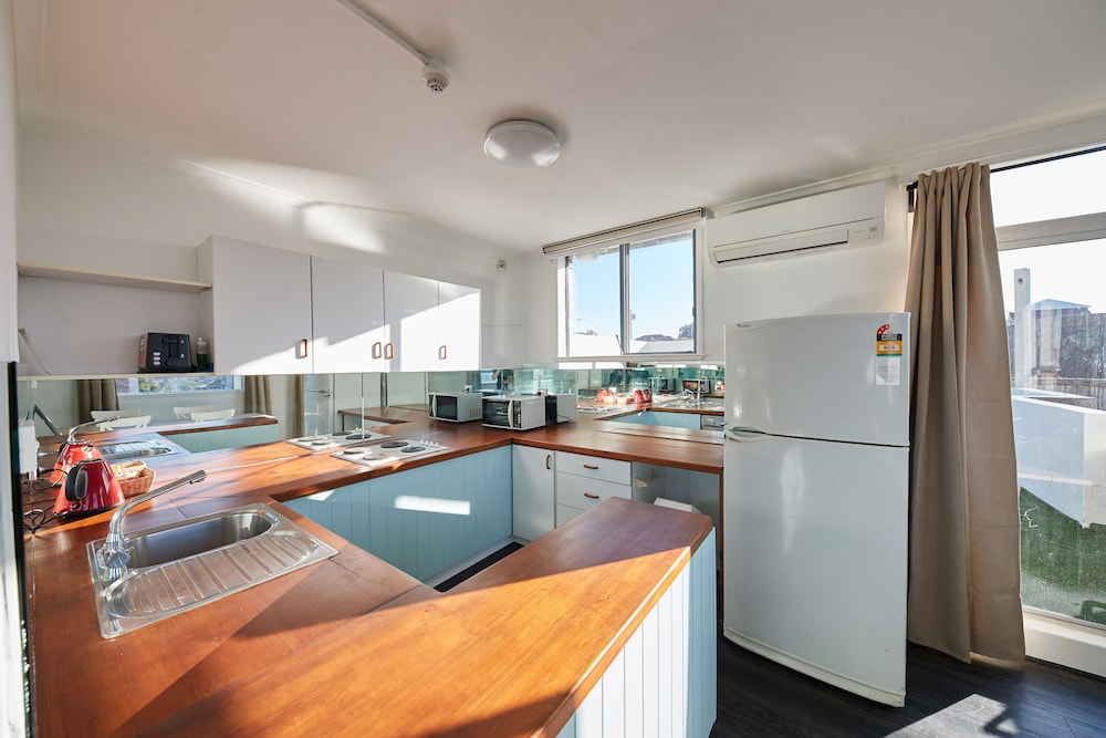 Little Coogee Hotel 55/65