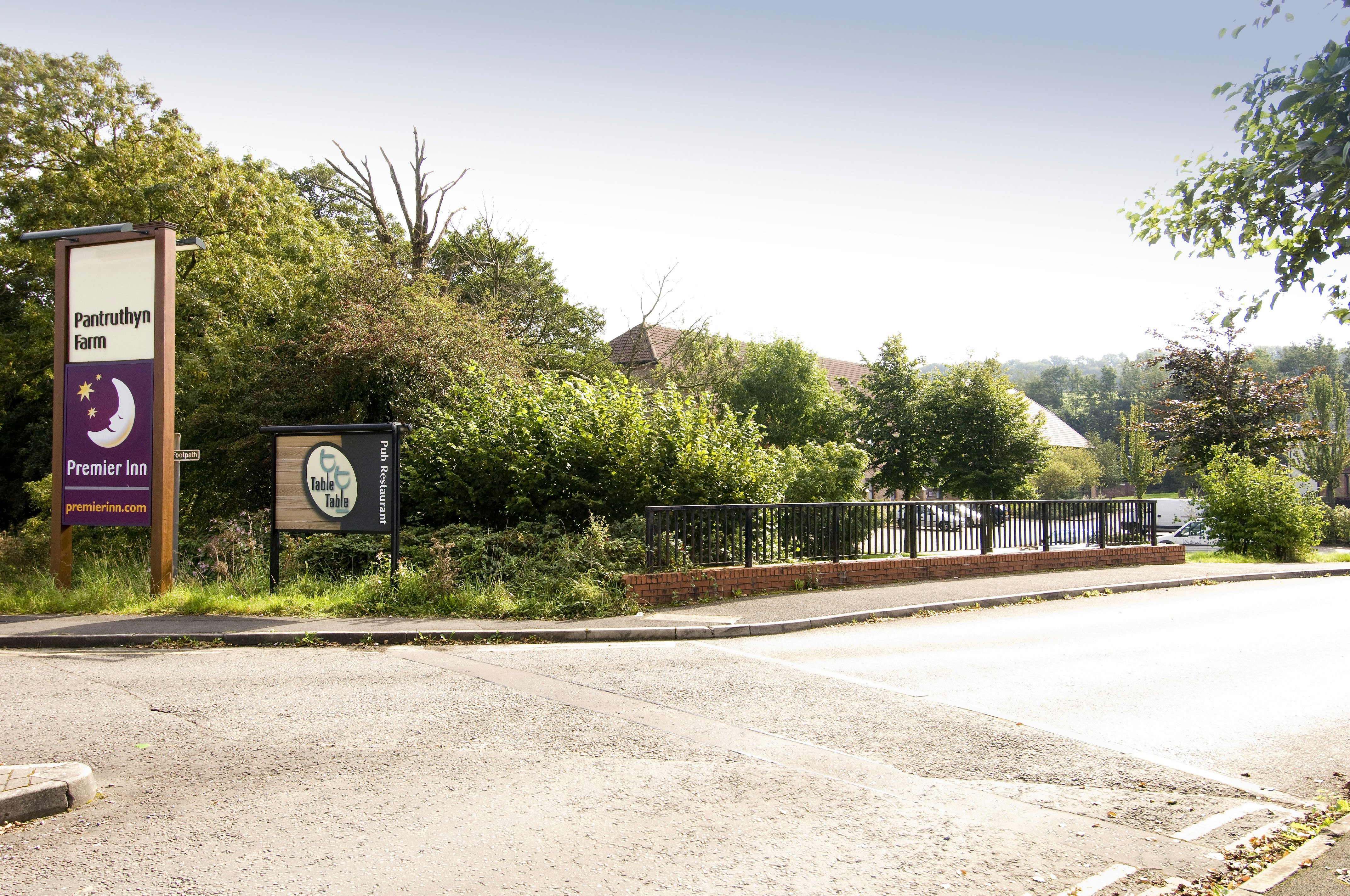 Premier Inn Bridgend (M4 J35) 17/24