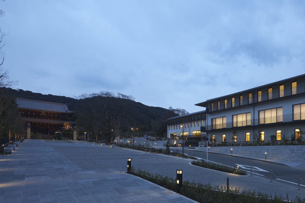 Chion-In Wajun Kaikan 41/48