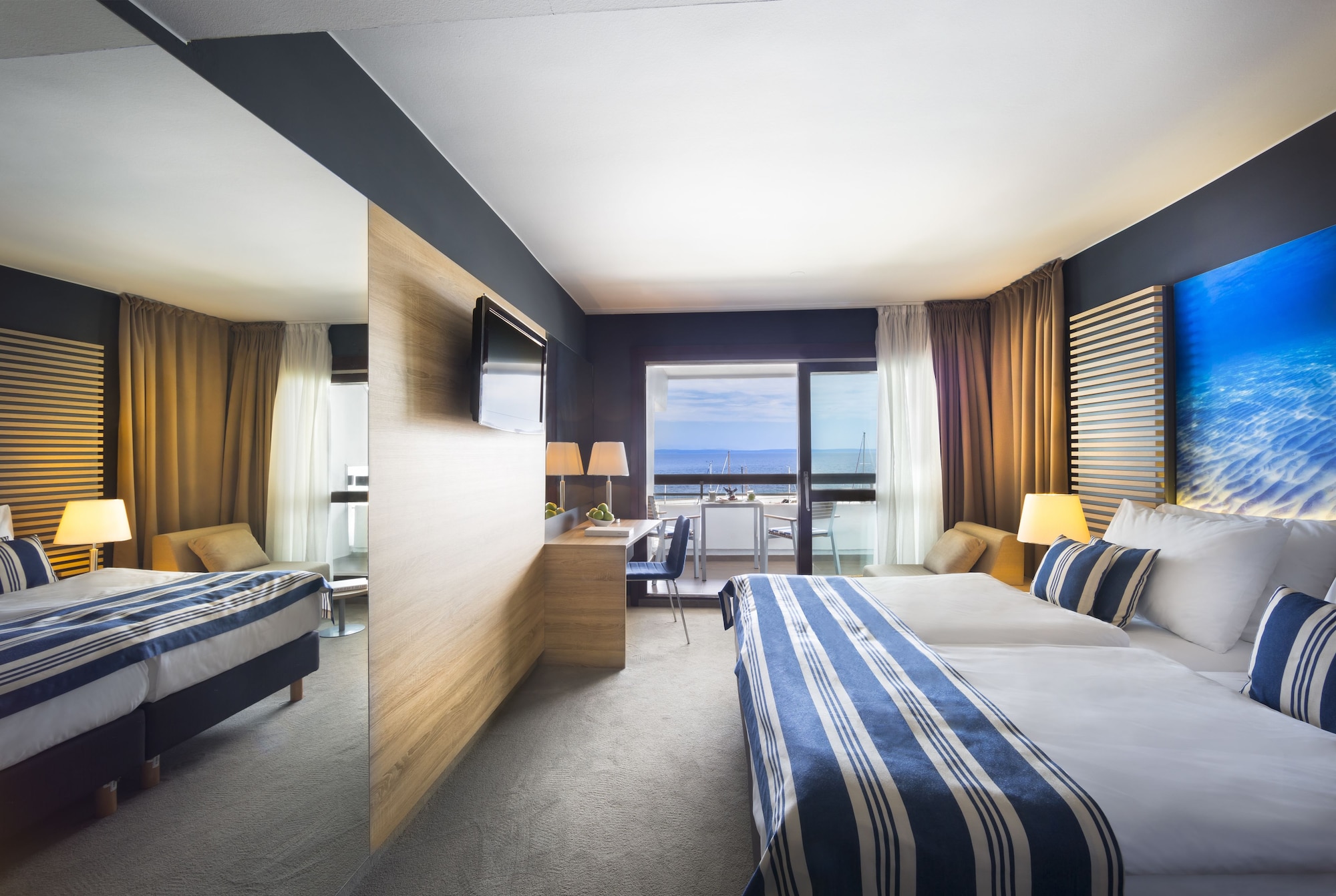 Superior Twin Room - Sea View
