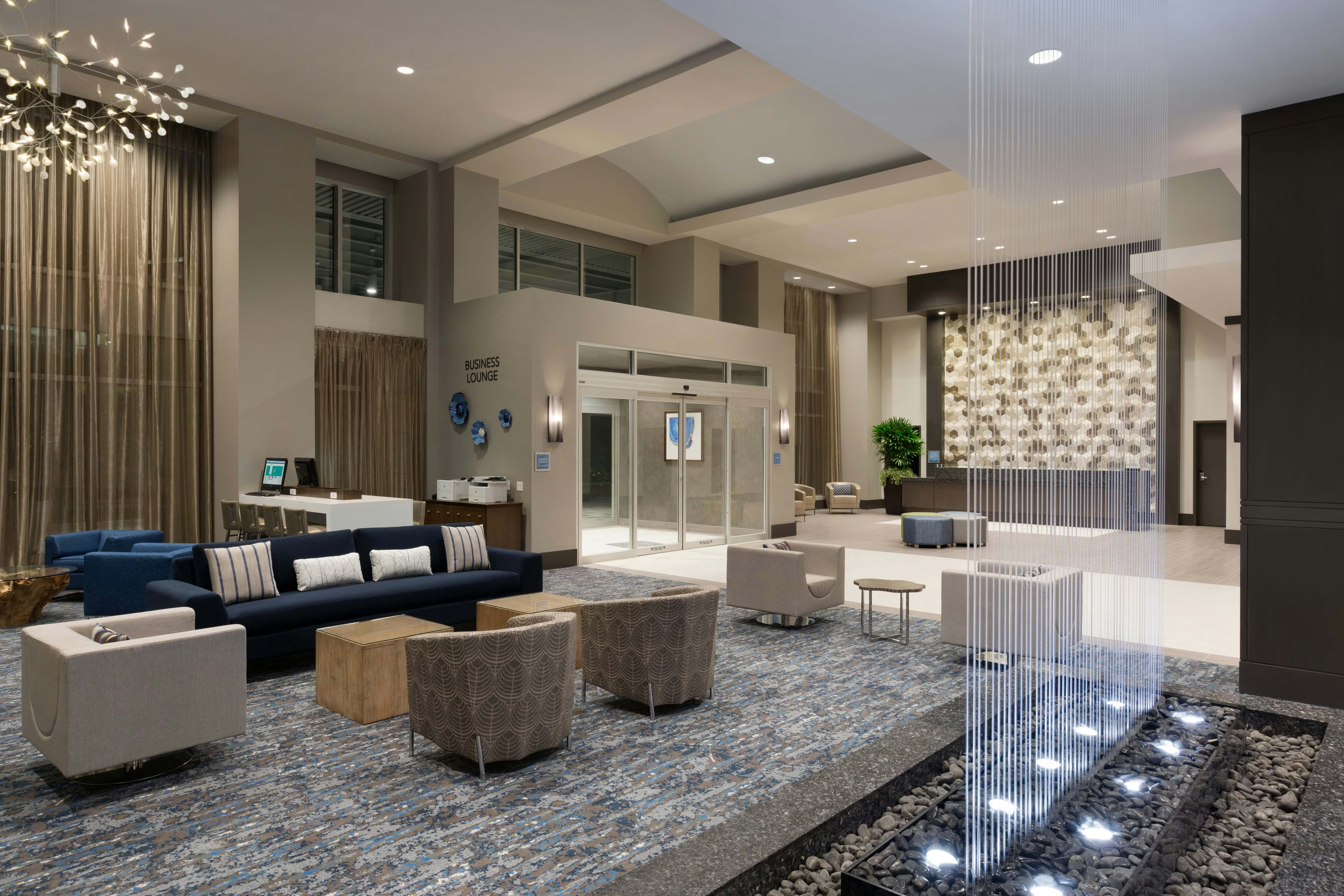 Embassy Suites By Hilton The Woodlands At Hughes Landing 7/19