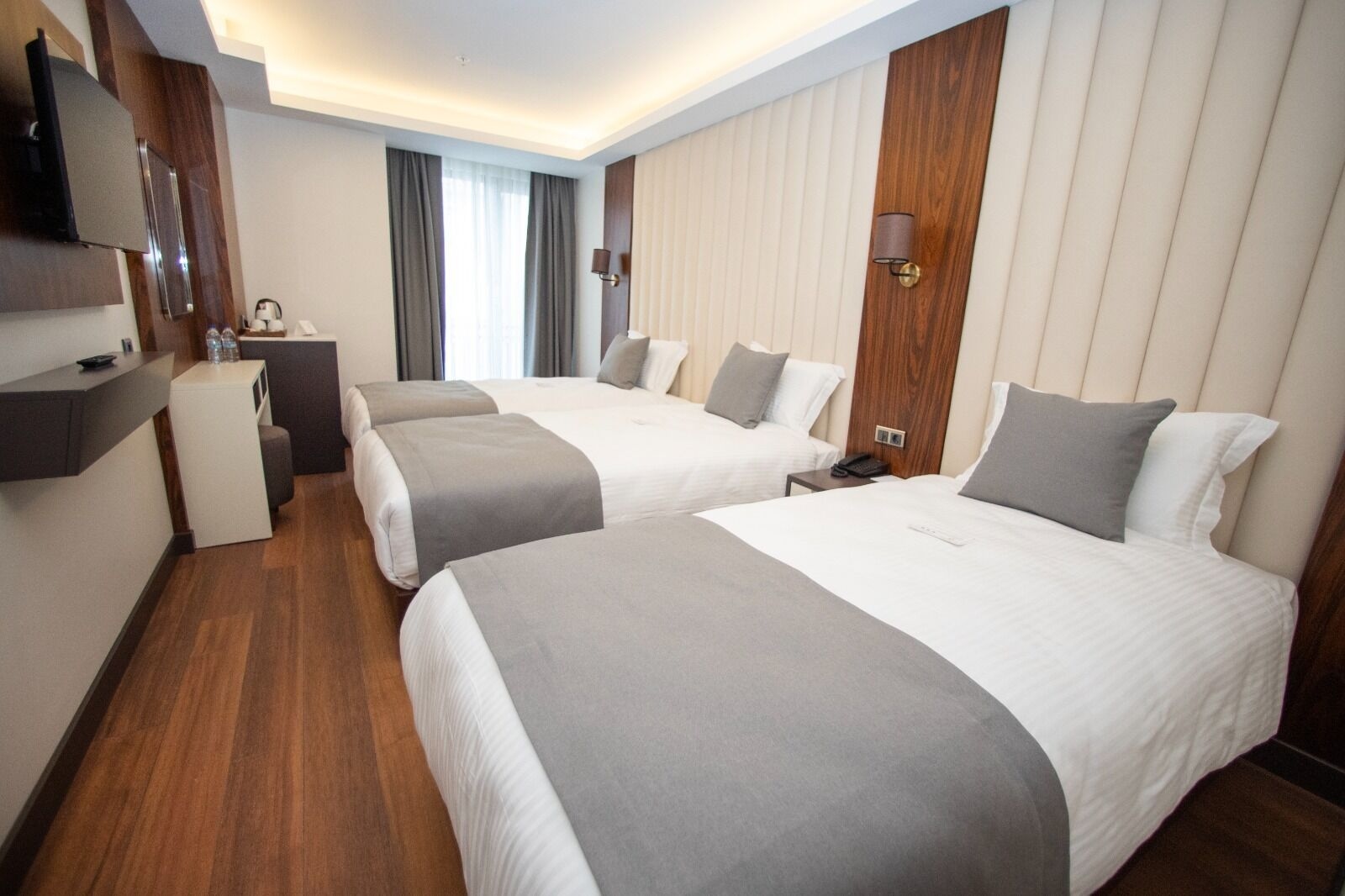 ROOM, TRIPLE, 3 BEDS