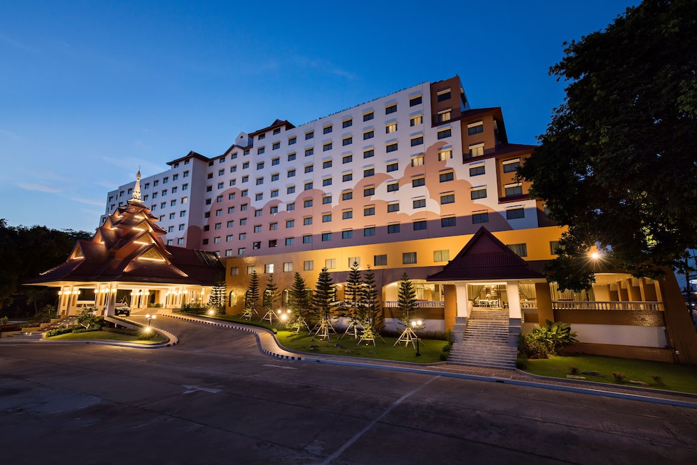 The Heritage Chiang Rai Hotel and Convention 5/50