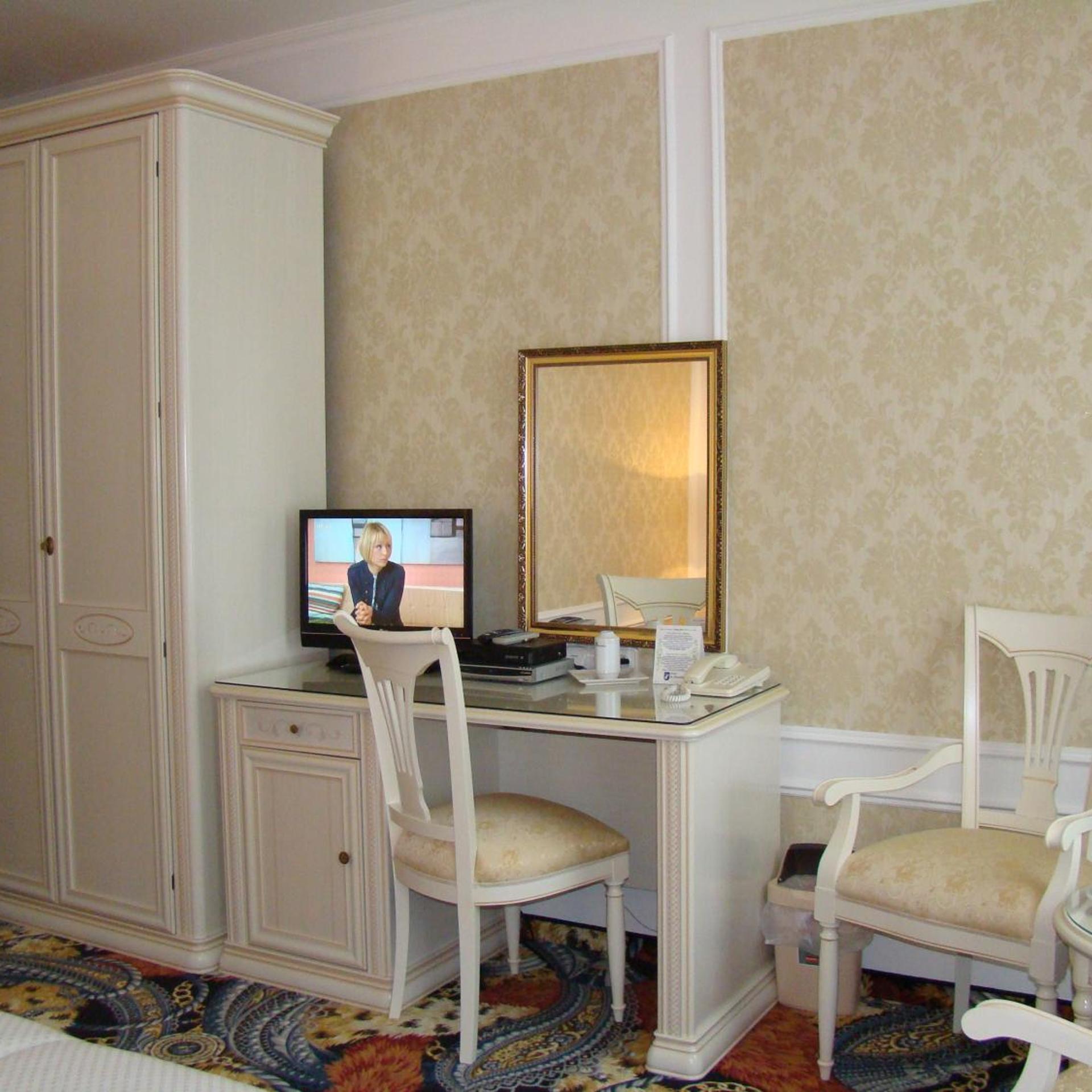 Saint Petersburg 38/48