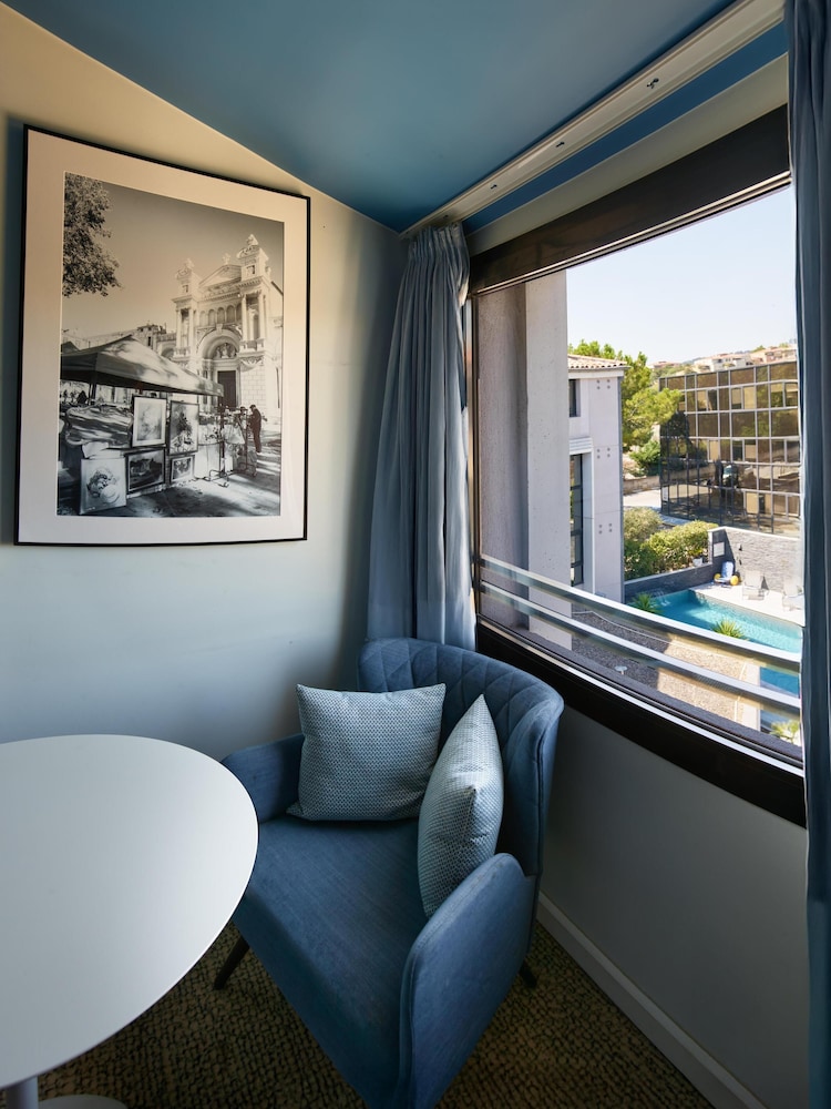Radisson Hotel Aix En Provence 41/65