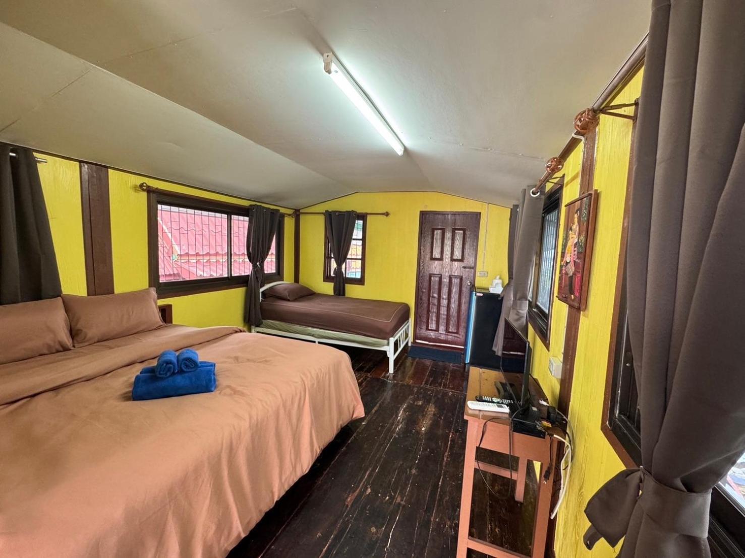 Deluxe, Bungalow
