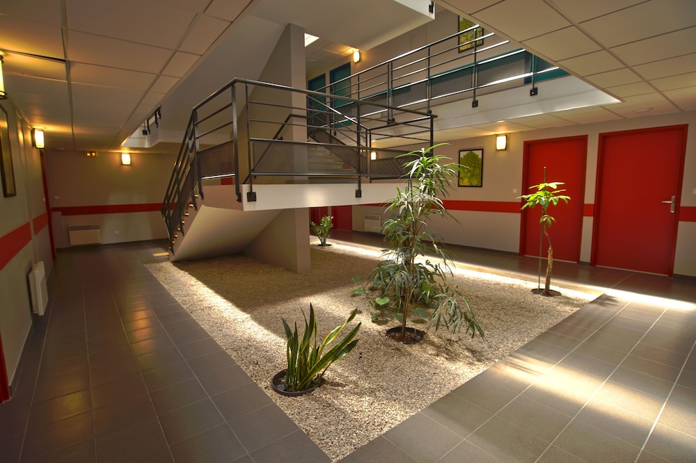 KOSY Aparthotel Campus del Sol Esplanade 11/67