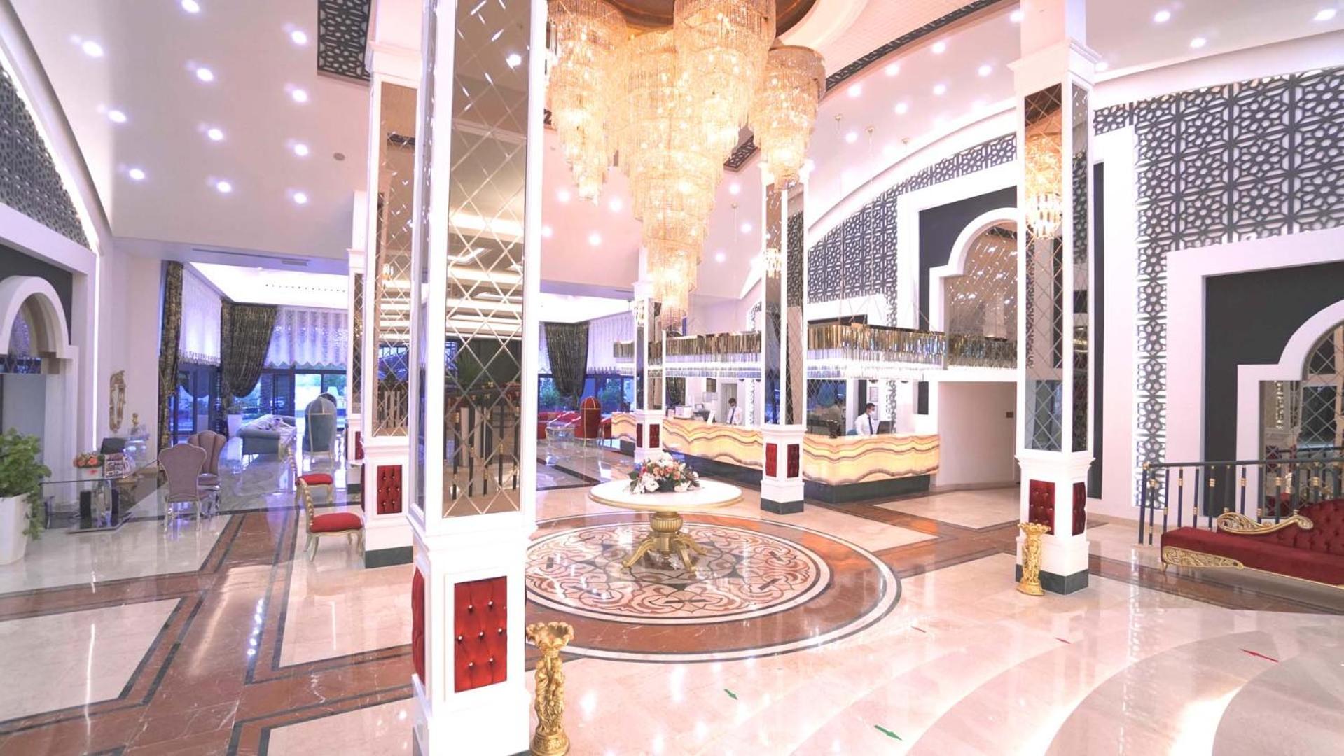 Dream World Palace Hotel 12/44