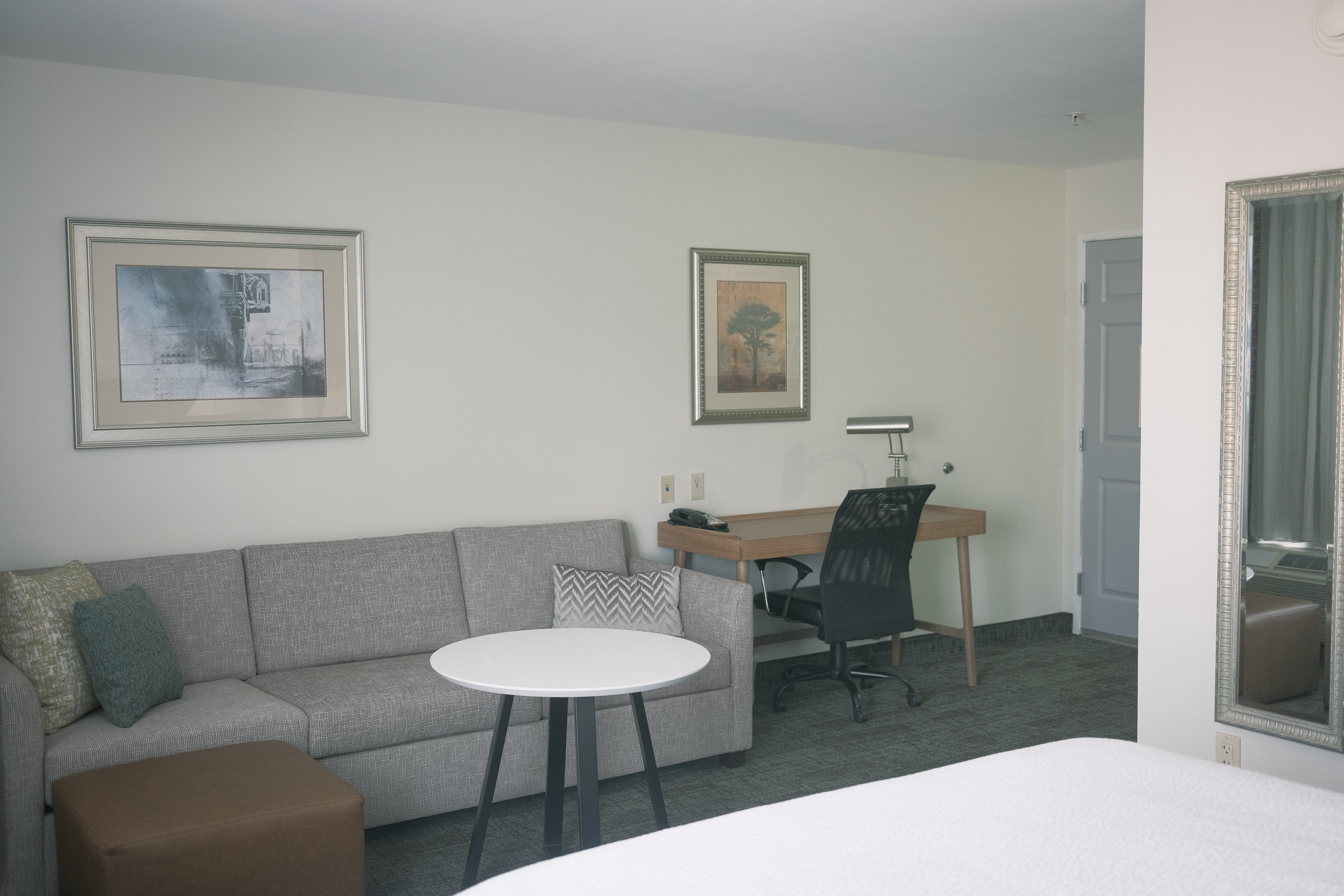 STAYBRIDGE SUITES AUSTIN AIRPORT 26/50