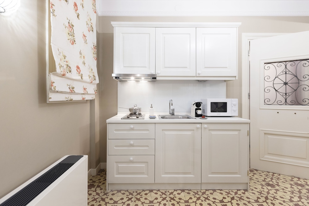Gatto Perso Luxury Apartments 8/50
