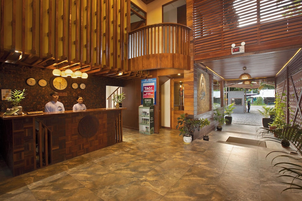 Coral Reef Resort 6/50