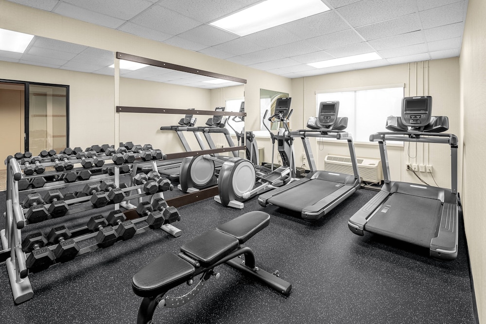 Courtyard by Marriott Wilmington / Wrightsville Beach 24/57