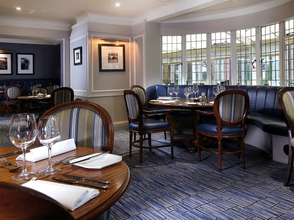 Macdonald Craxton Wood Hotel 49/60