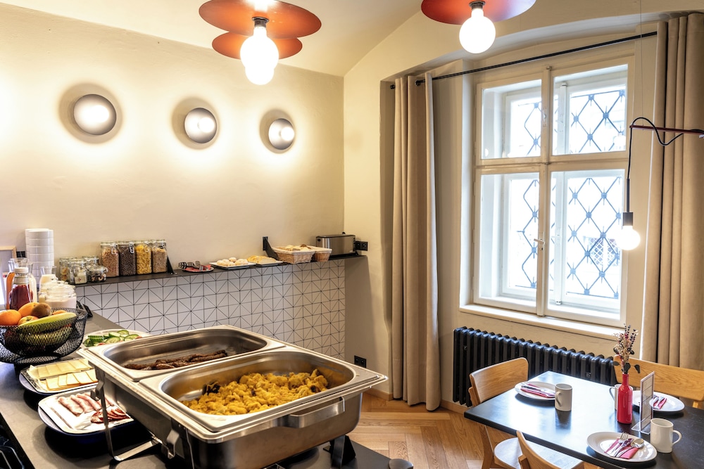 Amadeus Aparthotel 30/50