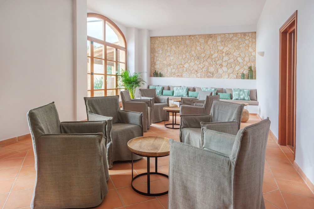 Hotel Rural Es Riquers 61/69