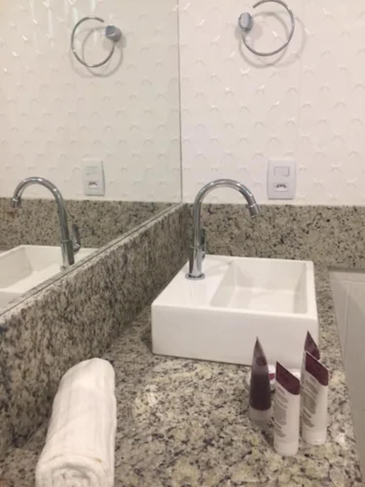 Porto Mar Hotel Porto Seguro 48/50