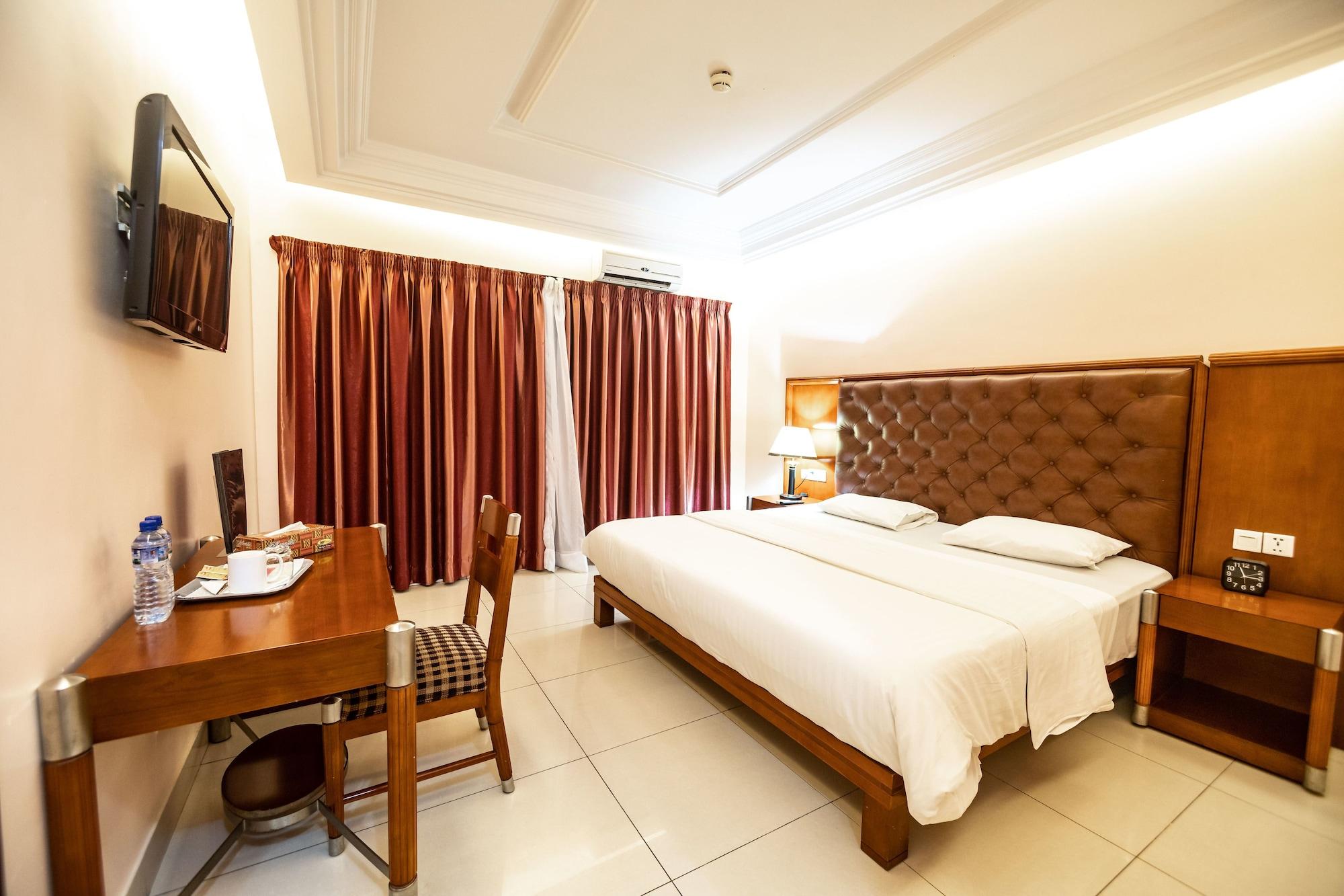 Bravia Eco Hotels 12/50