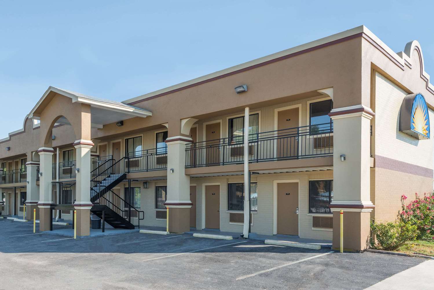Days Inn by Wyndham San Marcos 3/18
