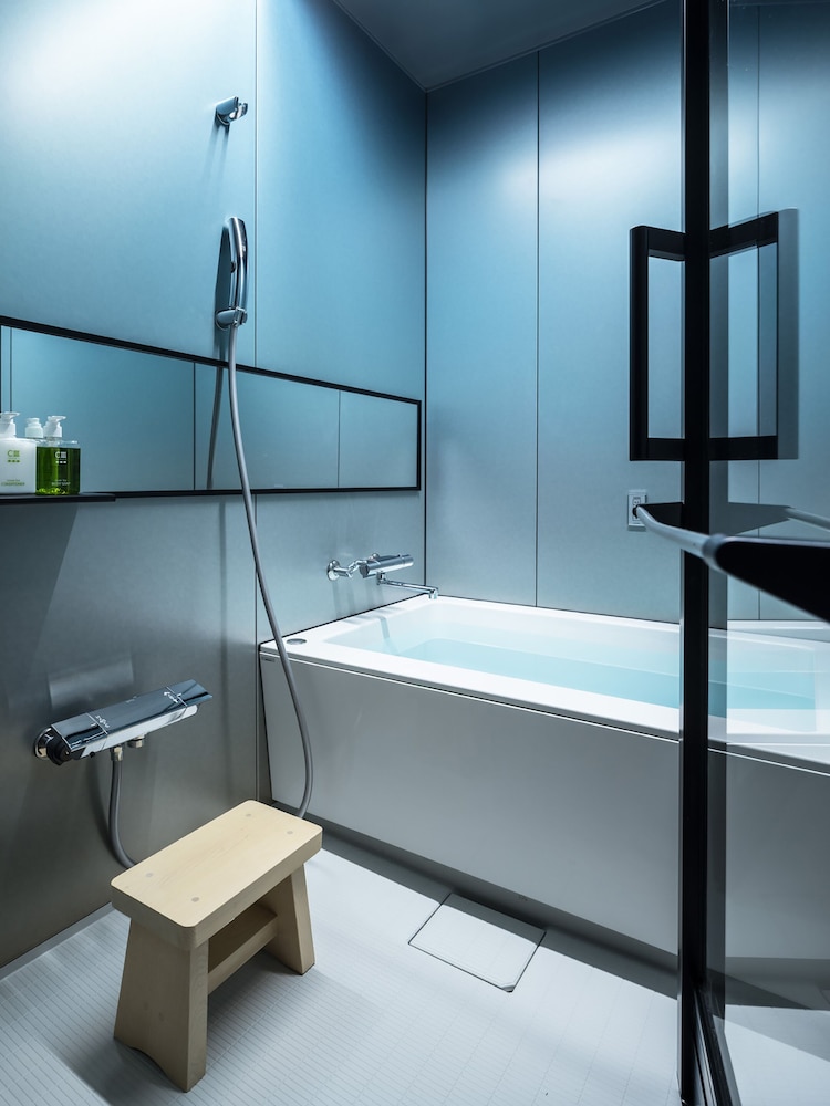 Rakuro Kyoto By the Share Hotels 48/50
