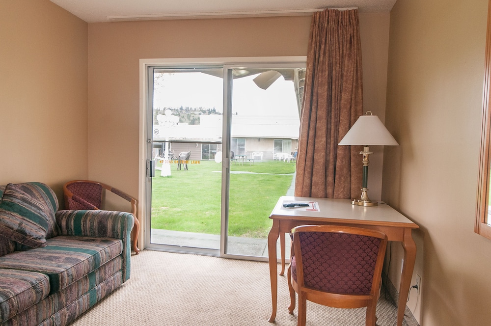 Okanagan Seasons Resort 42/57