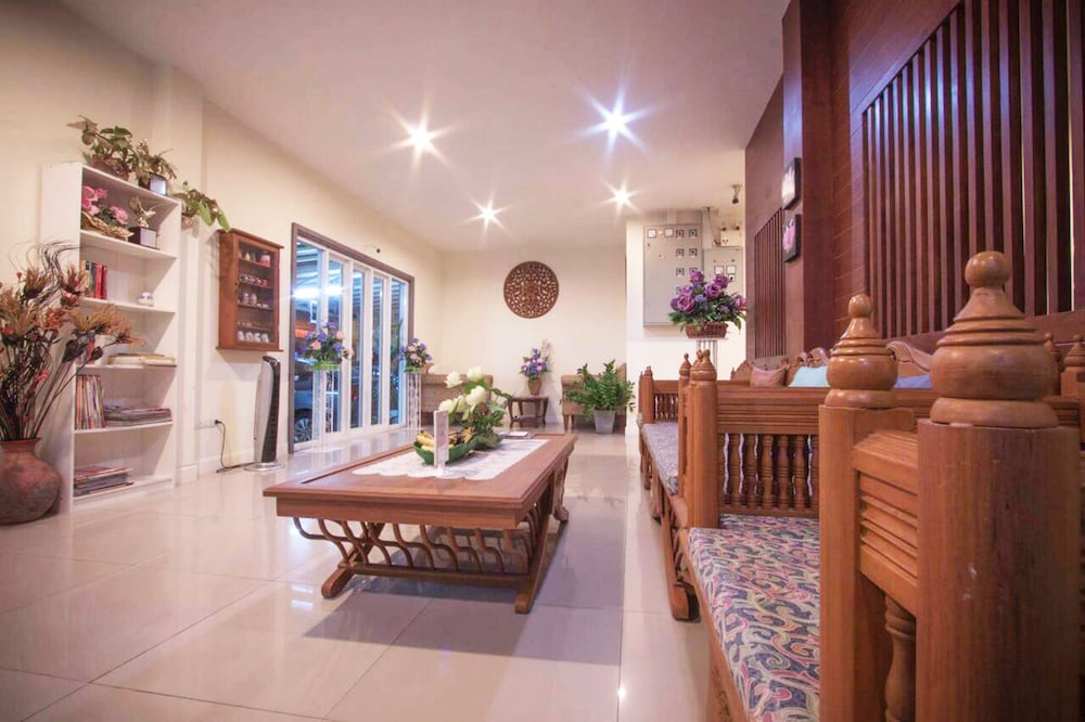 Lotus Suite Hua Hin 52/68