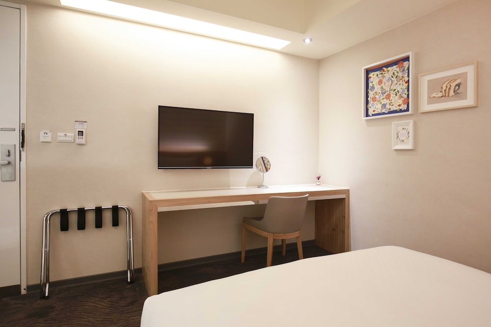 Dandy Hotel Daan Park Branch 50/66