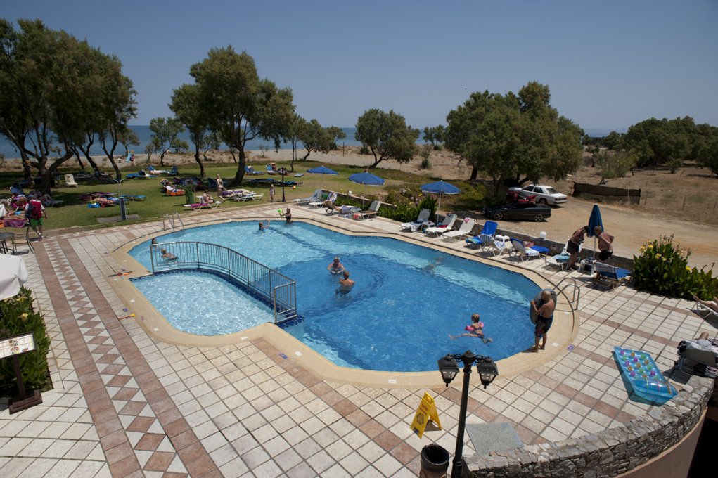 Lito Beach 56/66