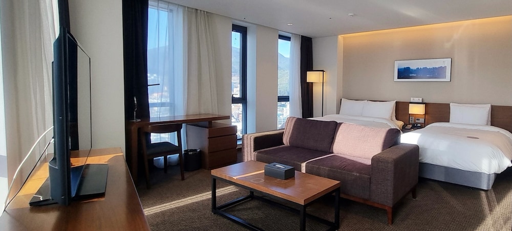 Ramada Encore By Wyndham Busan Haeundae 24/43