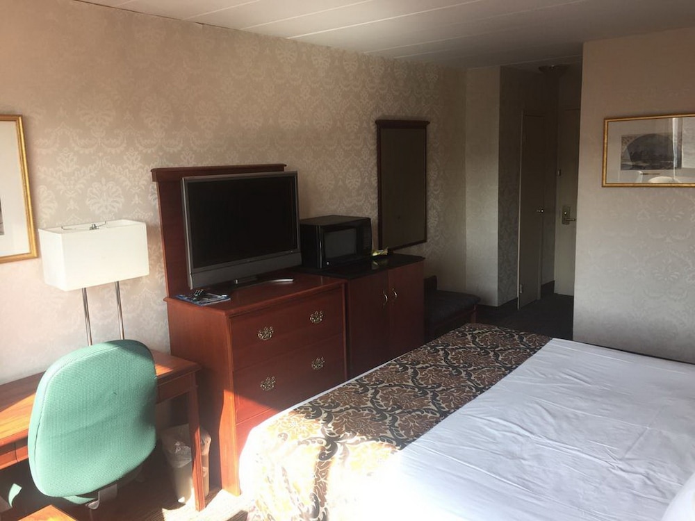 Airway Inn at LaGuardia 16/44