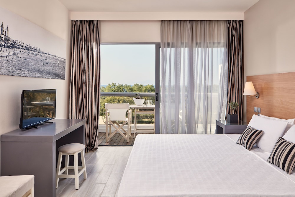 All Senses Ocean Blue Sea Side Resort By Anayia All Inclusive Resorts 12/45