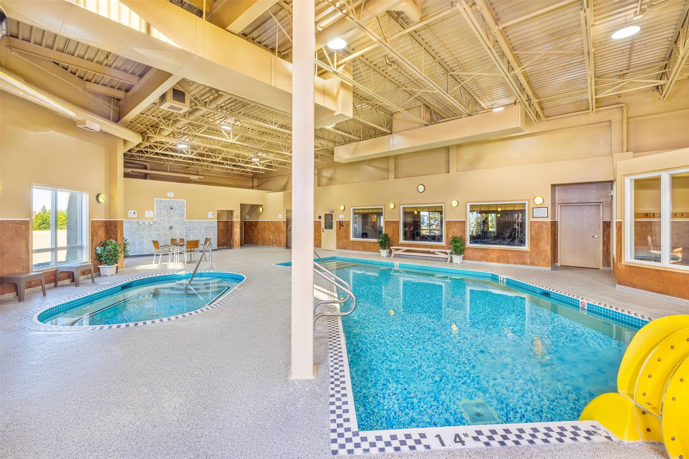 Quality Inn & Suites Rimbey 17/26